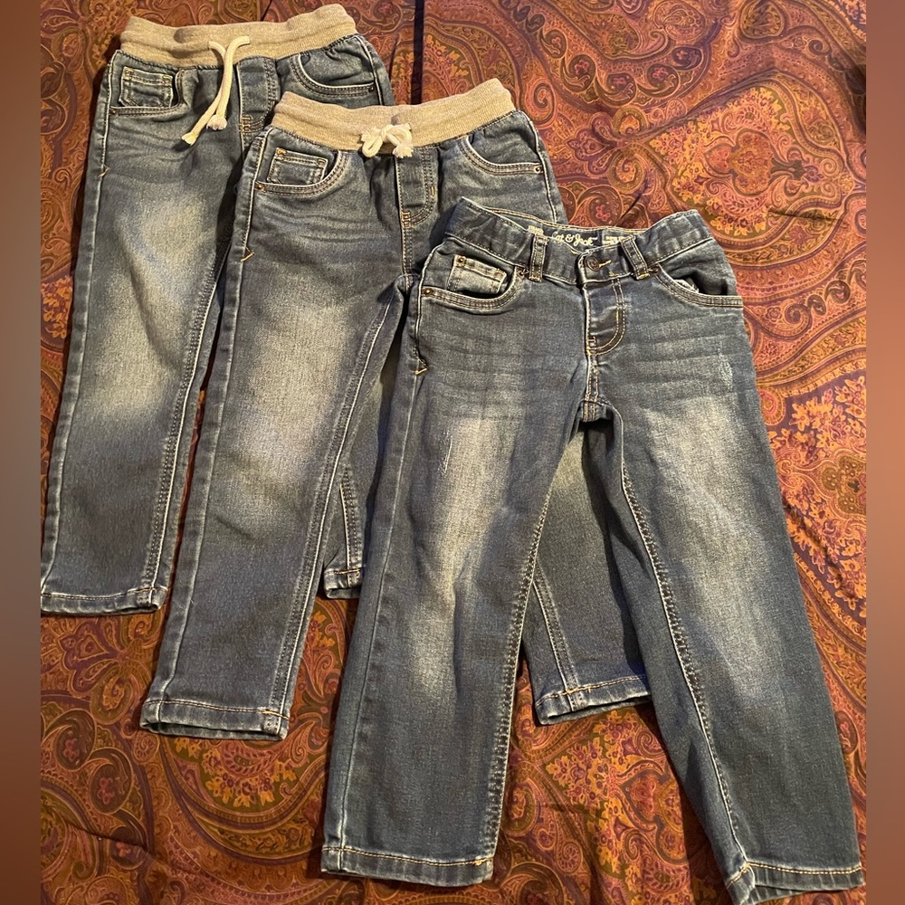 Three pairs of excellent used condition 4T jeans.